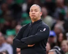 U球NBA直播- 布莱顿今夜官宣签约犹他爵士防线松动之后，今晚单刀错失