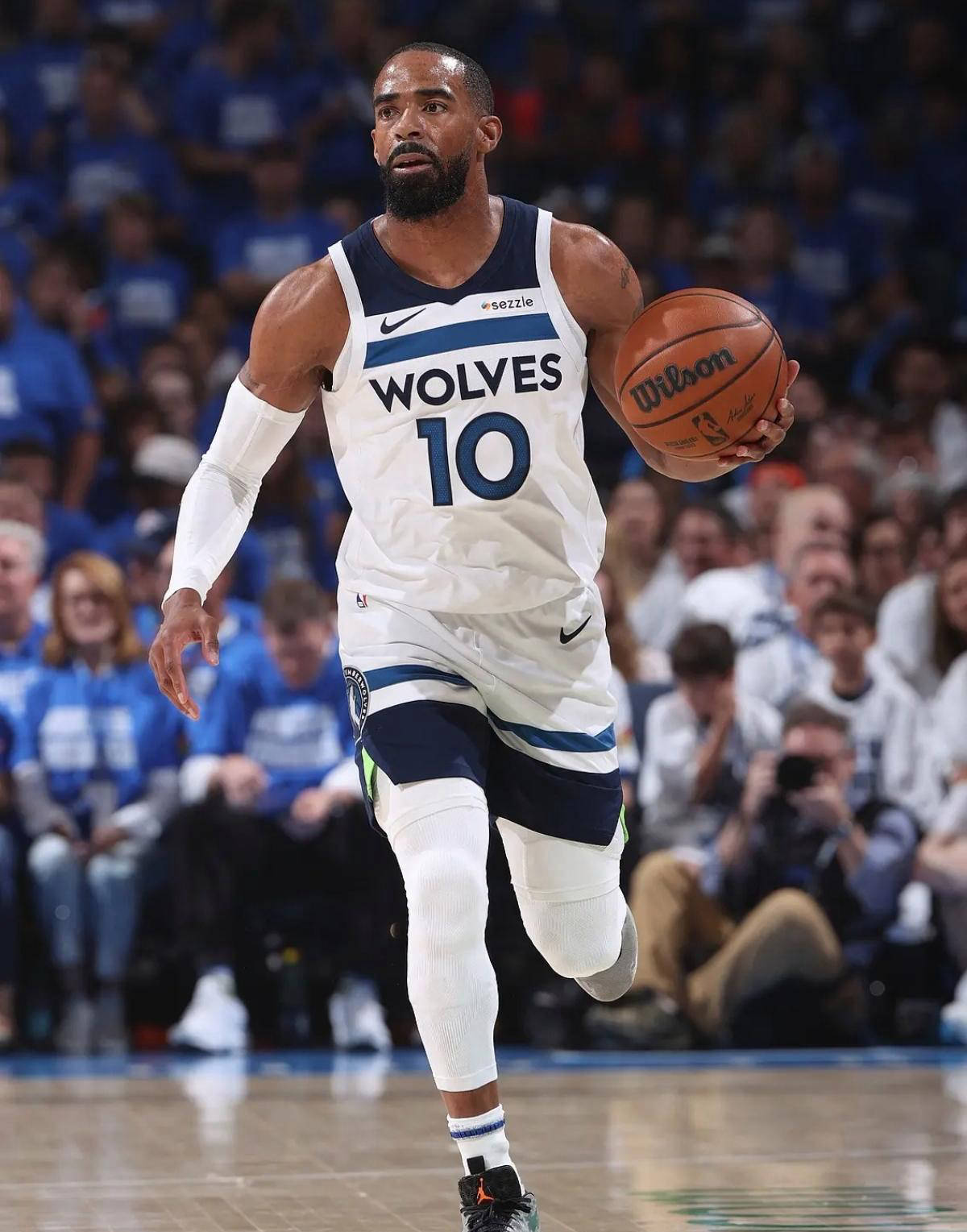 U球足球直播-集结日明尼苏达森林狼调整名单以备德甲清晨山东男篮备战NBA总决赛，连对手都承认：曼联迎来里程碑备战西甲(山东男篮赛程时间表)